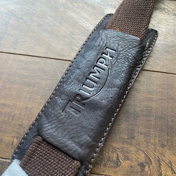 Triumph Messenger Saddlebag Genuine leather bag - Picture 12 of 16
